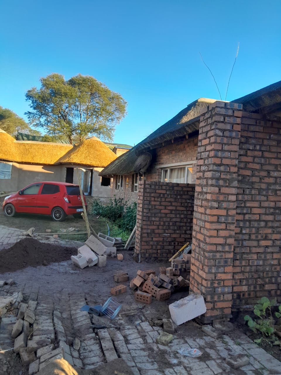 Veranda Thatching - PMB